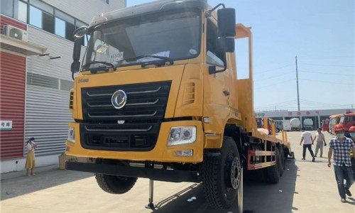 東風(fēng)華神平板運輸車 