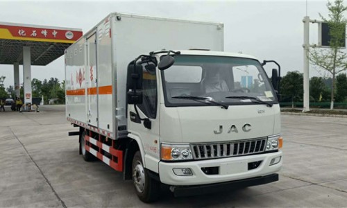 江淮駿鈴易燃液體運(yùn)輸車(chē) 