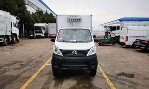 3米長(zhǎng)安冷藏車(chē) 