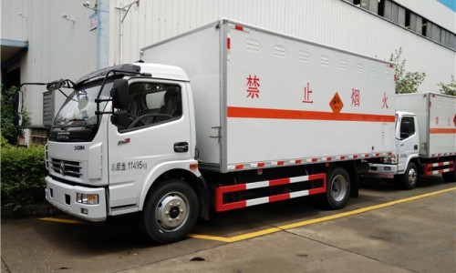 7噸東風多利卡爆炸品運輸車 