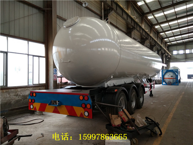 60立方液化氣半掛車.jpg