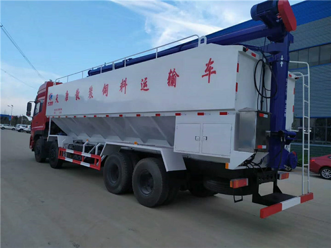 散裝飼料運(yùn)輸車(chē)廠家.jpg