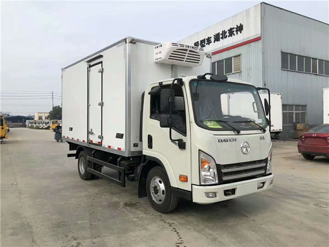 大運(yùn)冷藏車 